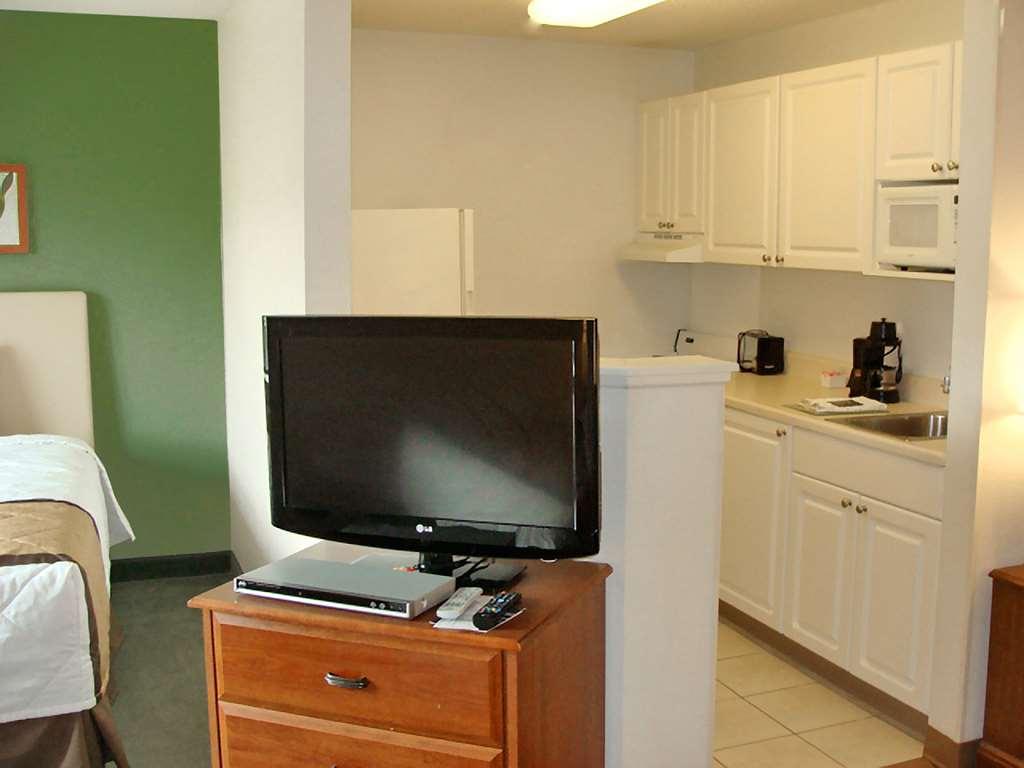 Extended Stay America Suites - Wichita - East Chambre photo