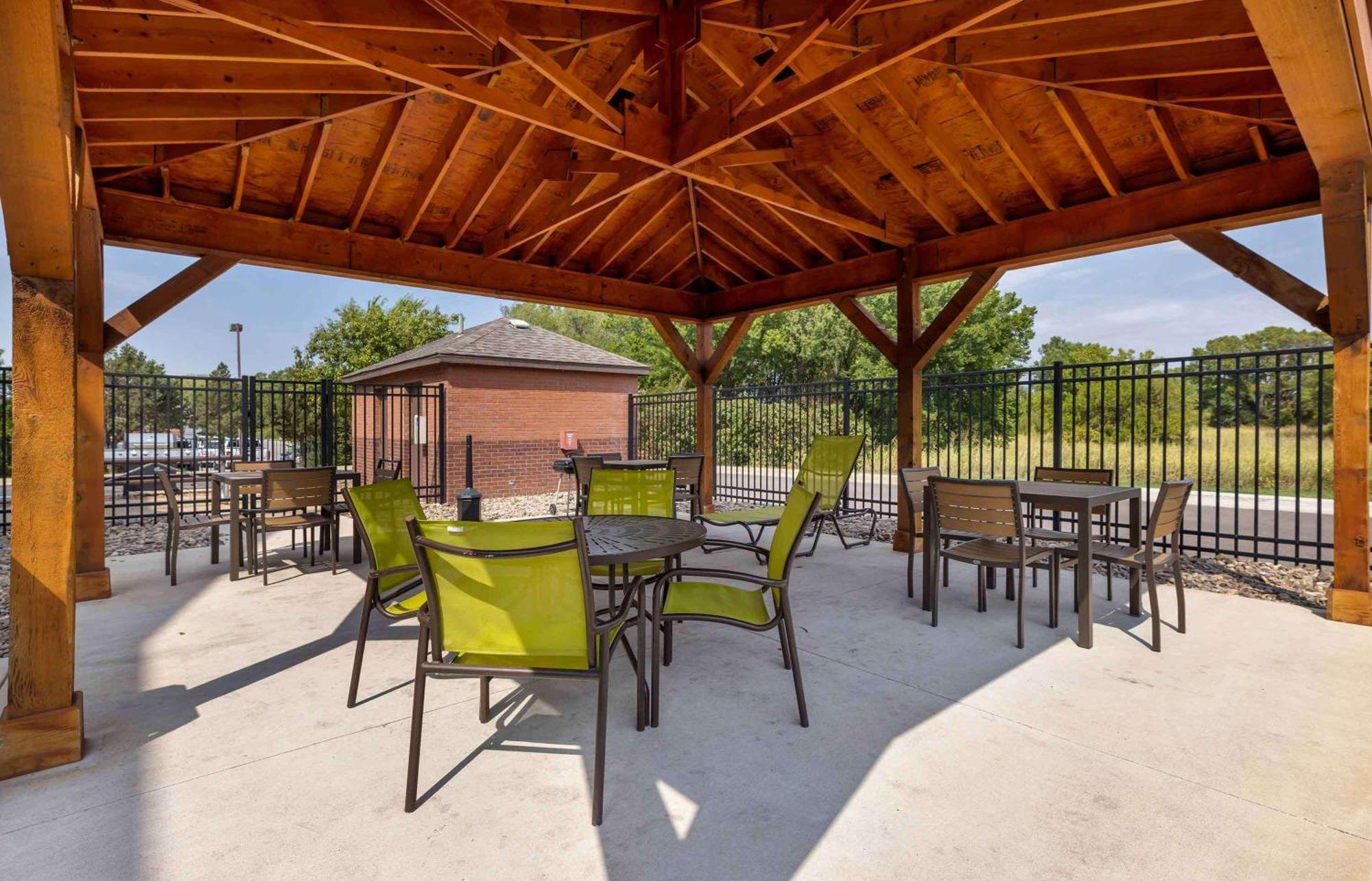 Extended Stay America Suites - Wichita - East Extérieur photo